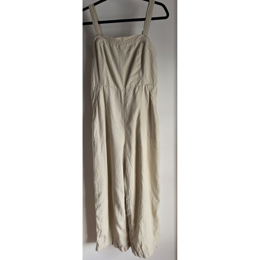 Old Navy Jumpsuit Women M Beige Sleeveless Casual Solid Romper Playsuit